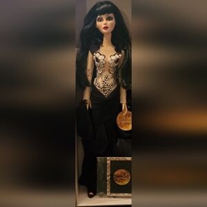 Tonner 2014 Wilde Imagination Evangeline Ghastly Evening Nightshade